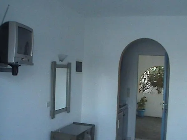 Polemis & Agia Anna (Naxos)