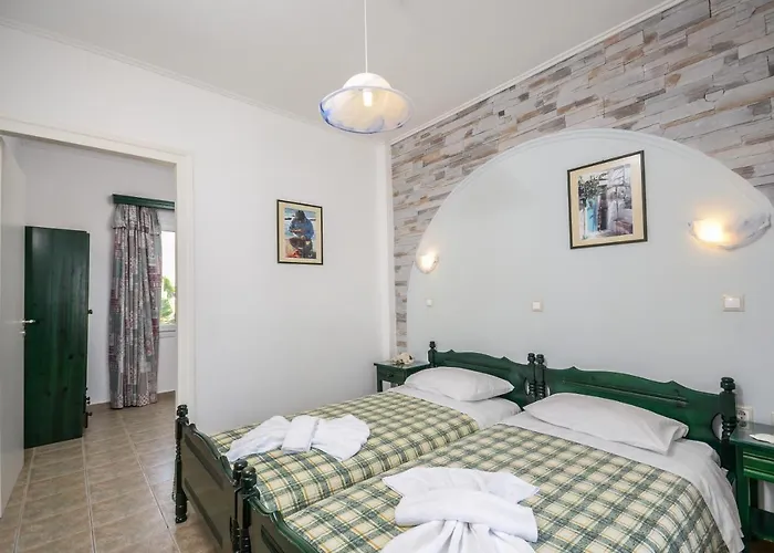 Polemis & شقة Agia Anna (Naxos)