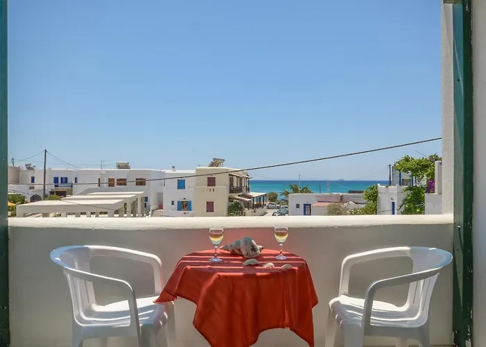 Polemis & شقة Agia Anna (Naxos)