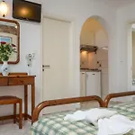 Polemis & Apartamento *