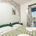 Polemis & Apartamento *