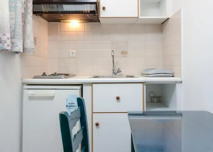 Polemis & Apartamento *